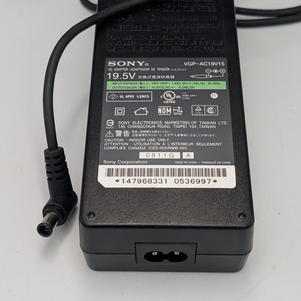 Sony VGP-AC19V15 AC Adapter 19.5V 6.2A Laptop Power Supply Tested Works